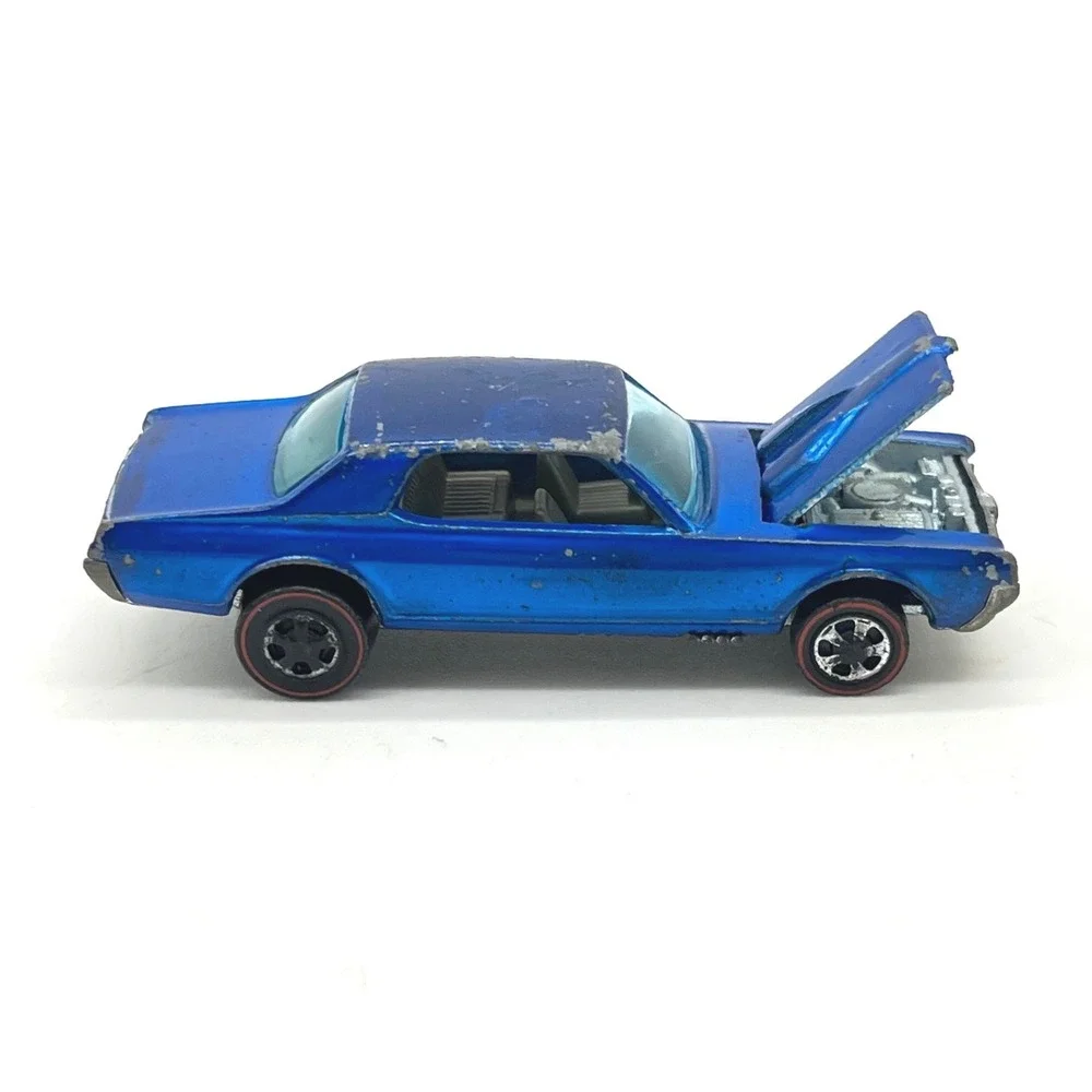 Hot Wheels 1967 Custom Cougar Blue Spectraflame Redline Hong Kong